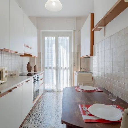 Appartamento M.aurelio Milano