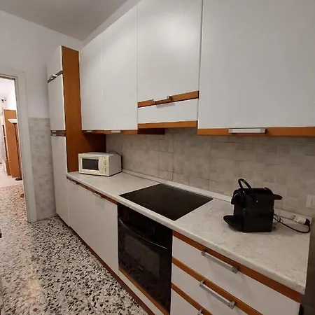 M.aurelio Red Appartement Milaan